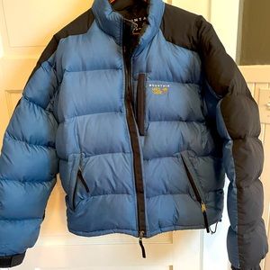 Lightly Worn Men’s Mountain Hardwear Down Jacket size large